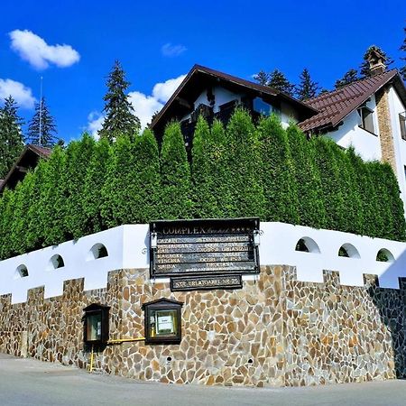 Complex Cochet Hotel Busteni Luaran gambar