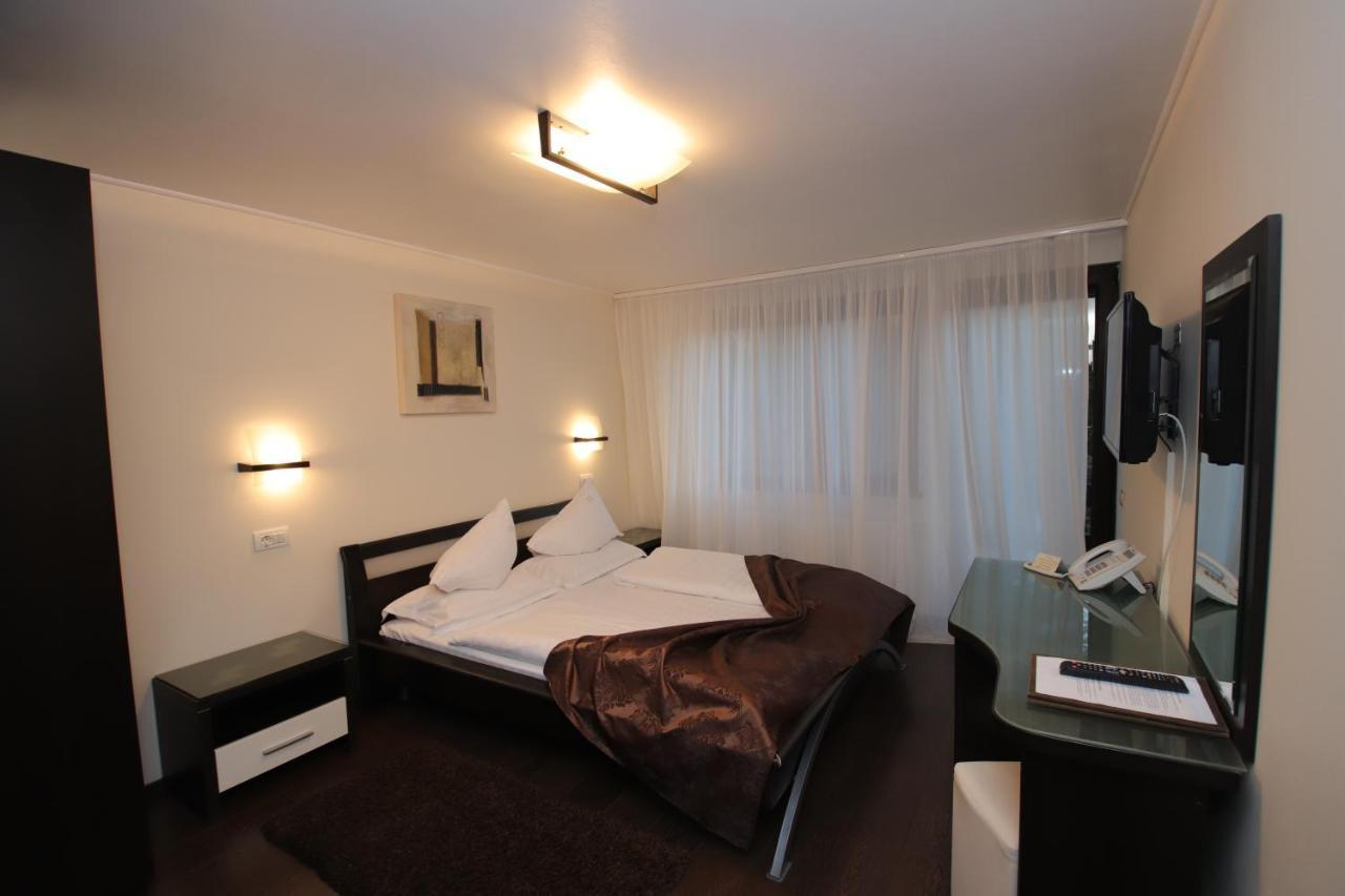 Complex Cochet Hotel Busteni Luaran gambar