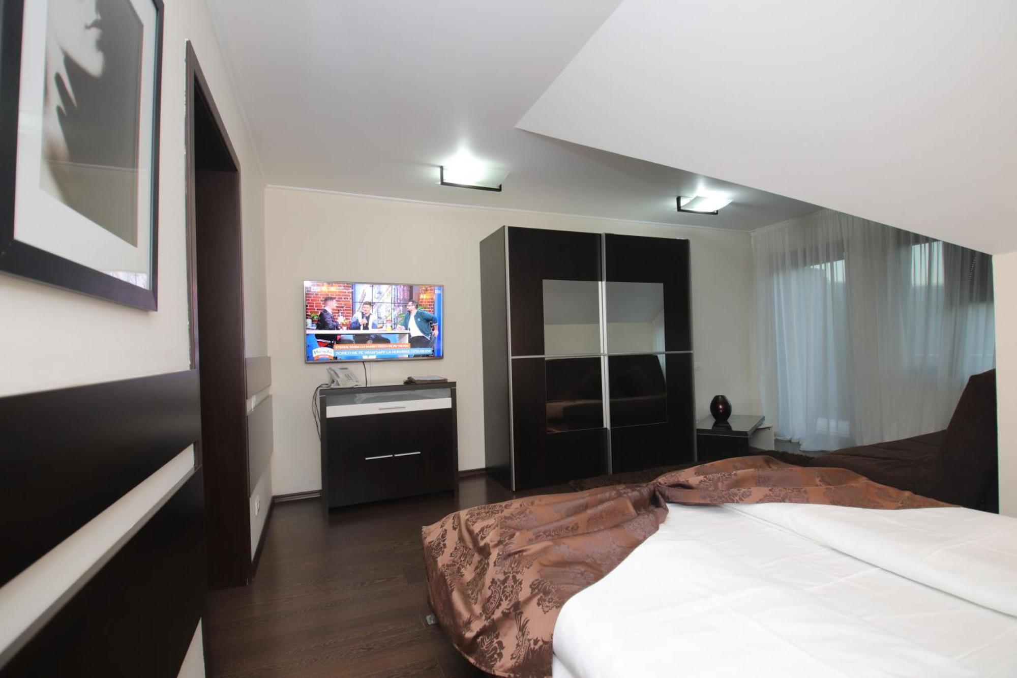 Complex Cochet Hotel Busteni Luaran gambar