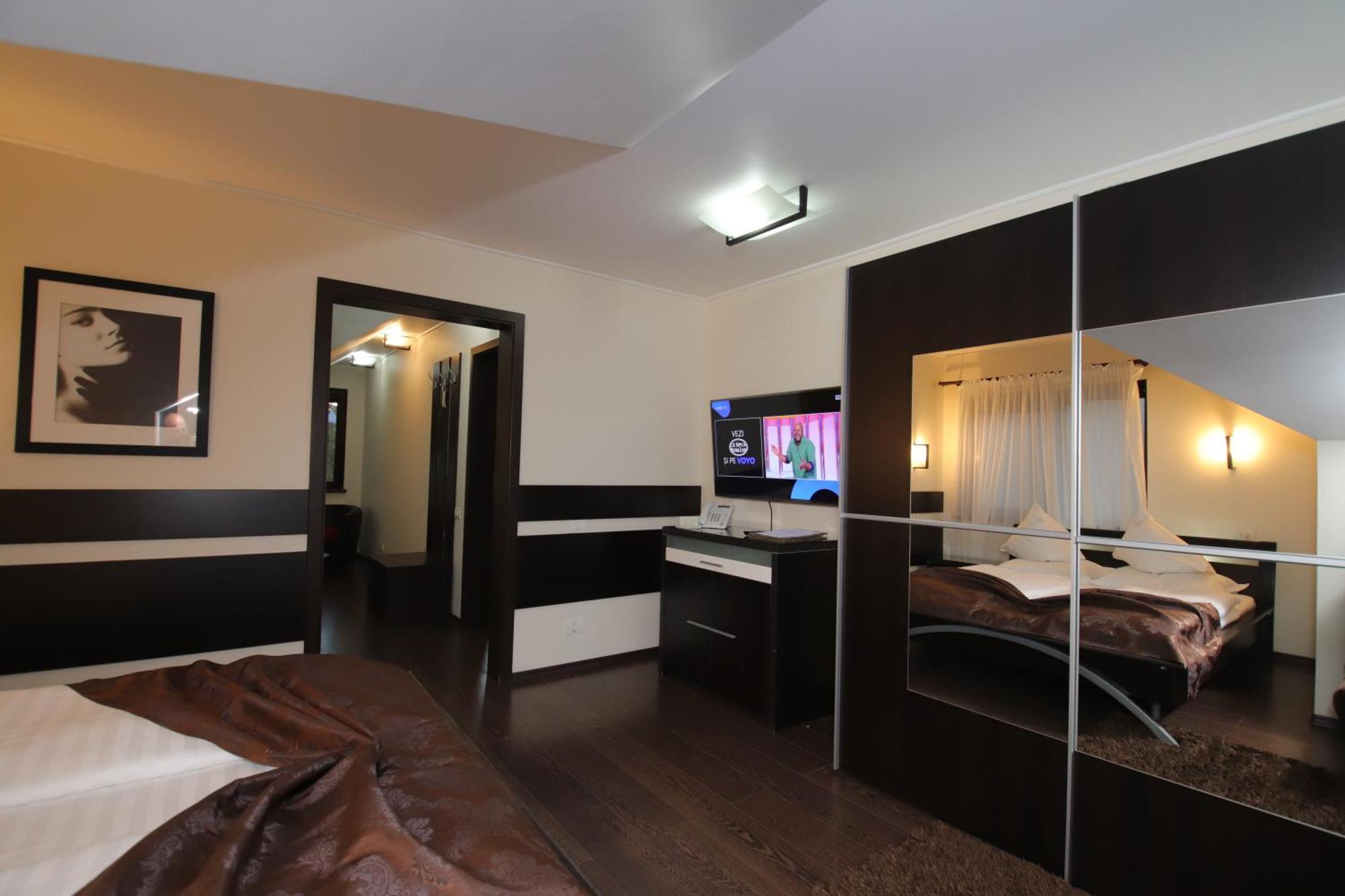 Complex Cochet Hotel Busteni Luaran gambar