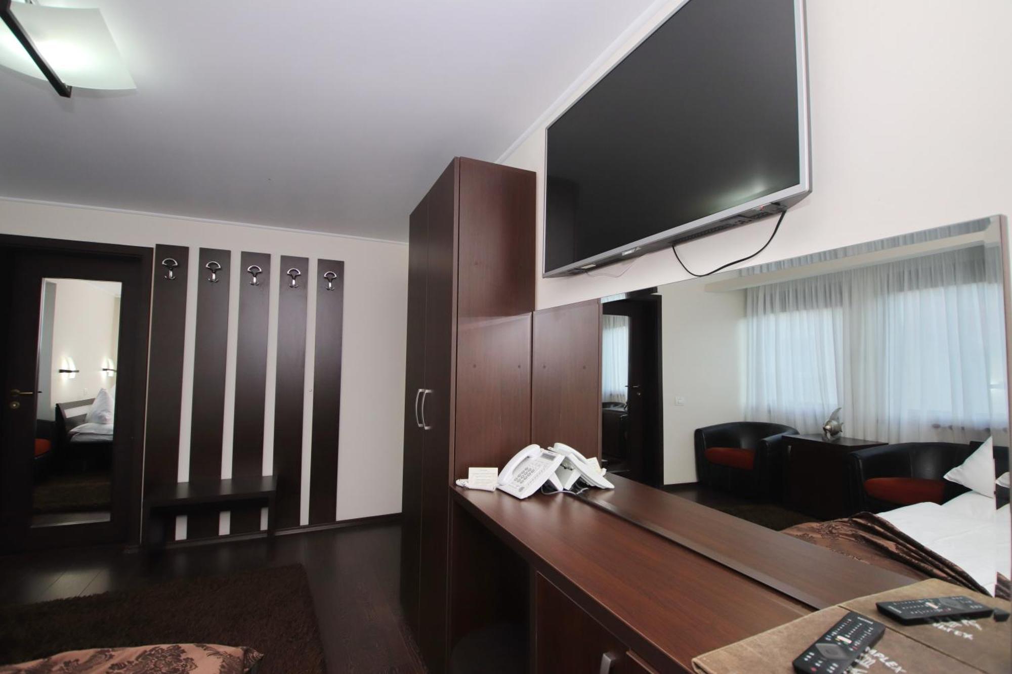 Complex Cochet Hotel Busteni Luaran gambar