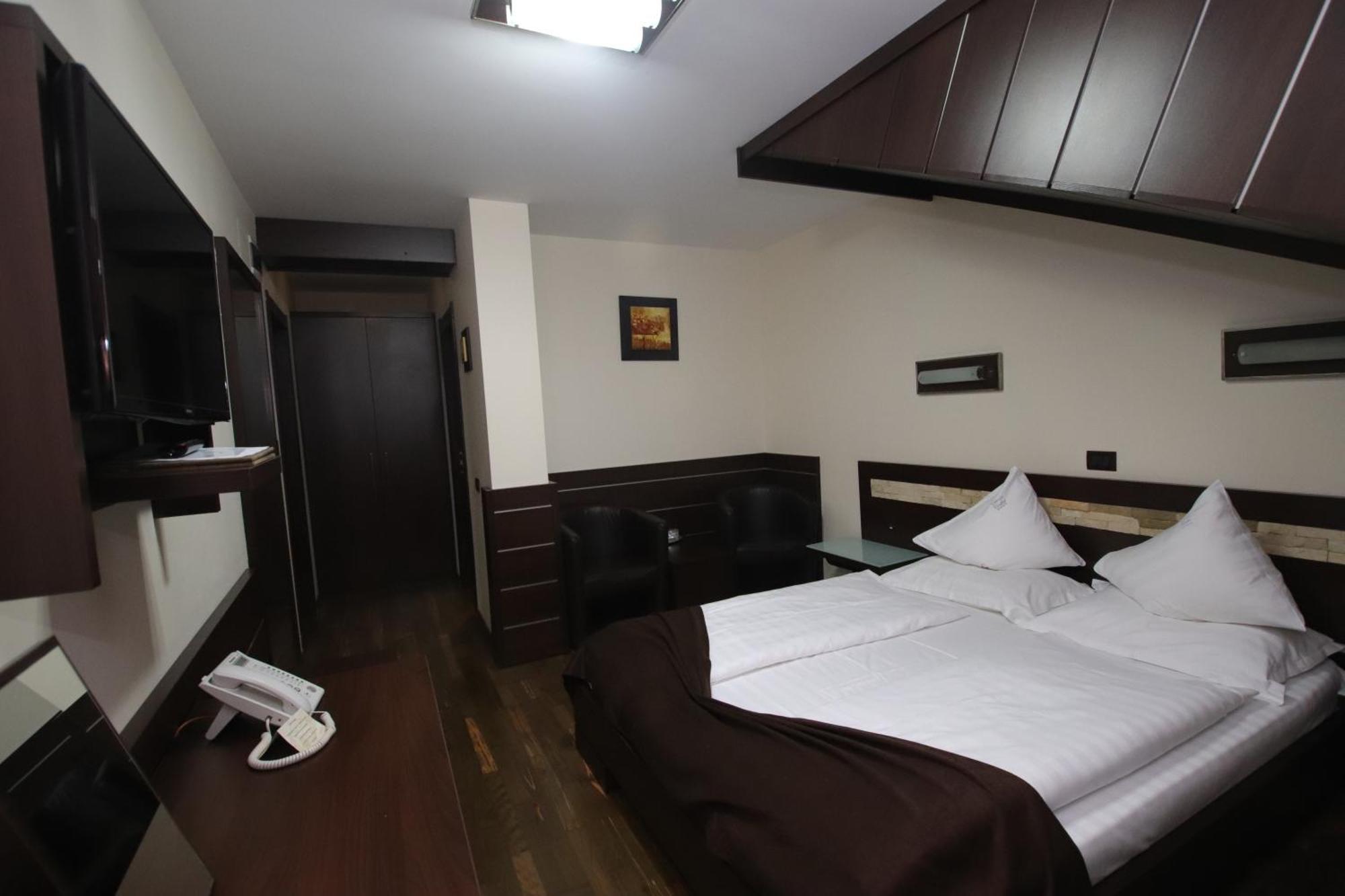 Complex Cochet Hotel Busteni Luaran gambar