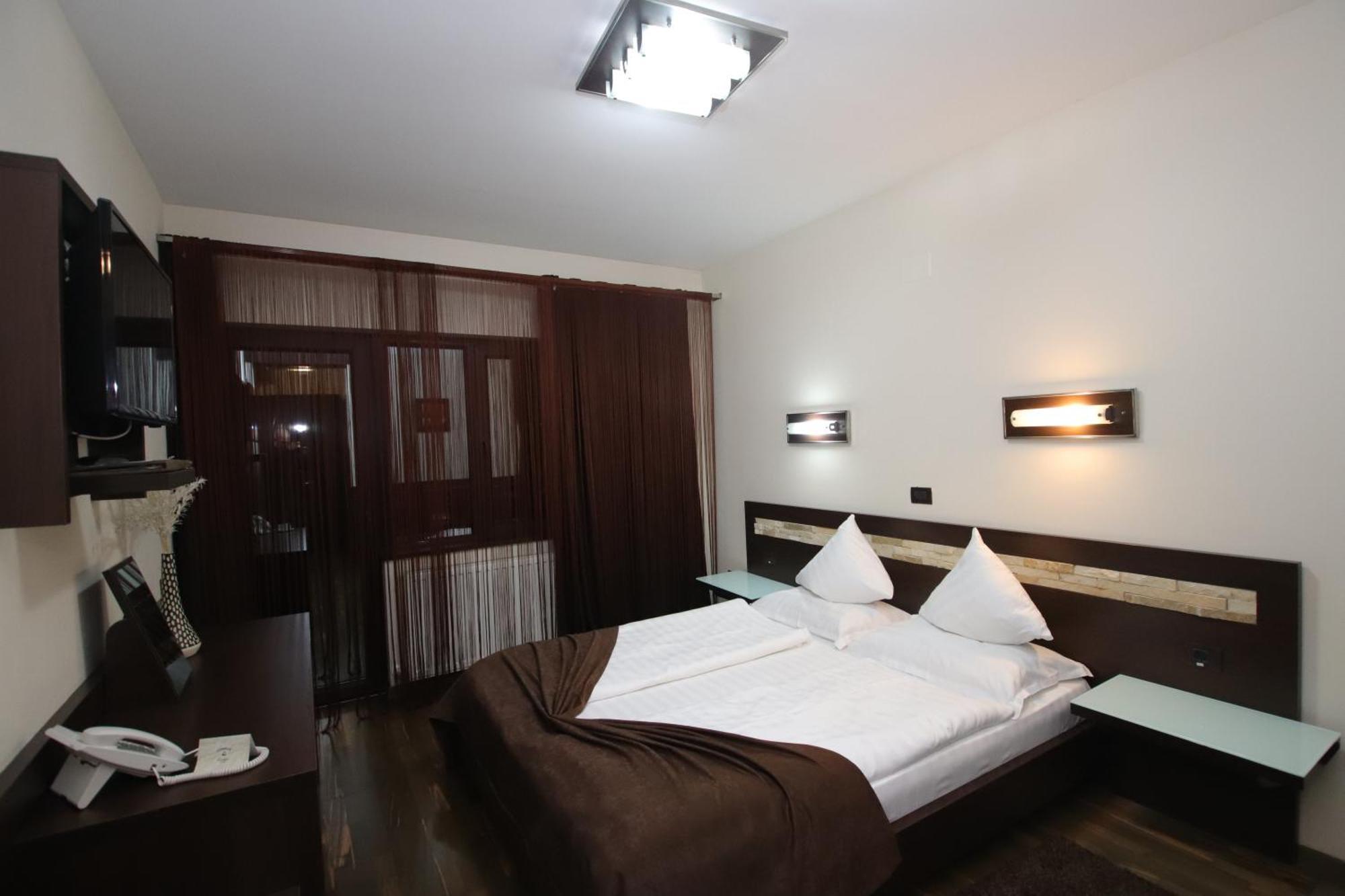 Complex Cochet Hotel Busteni Luaran gambar