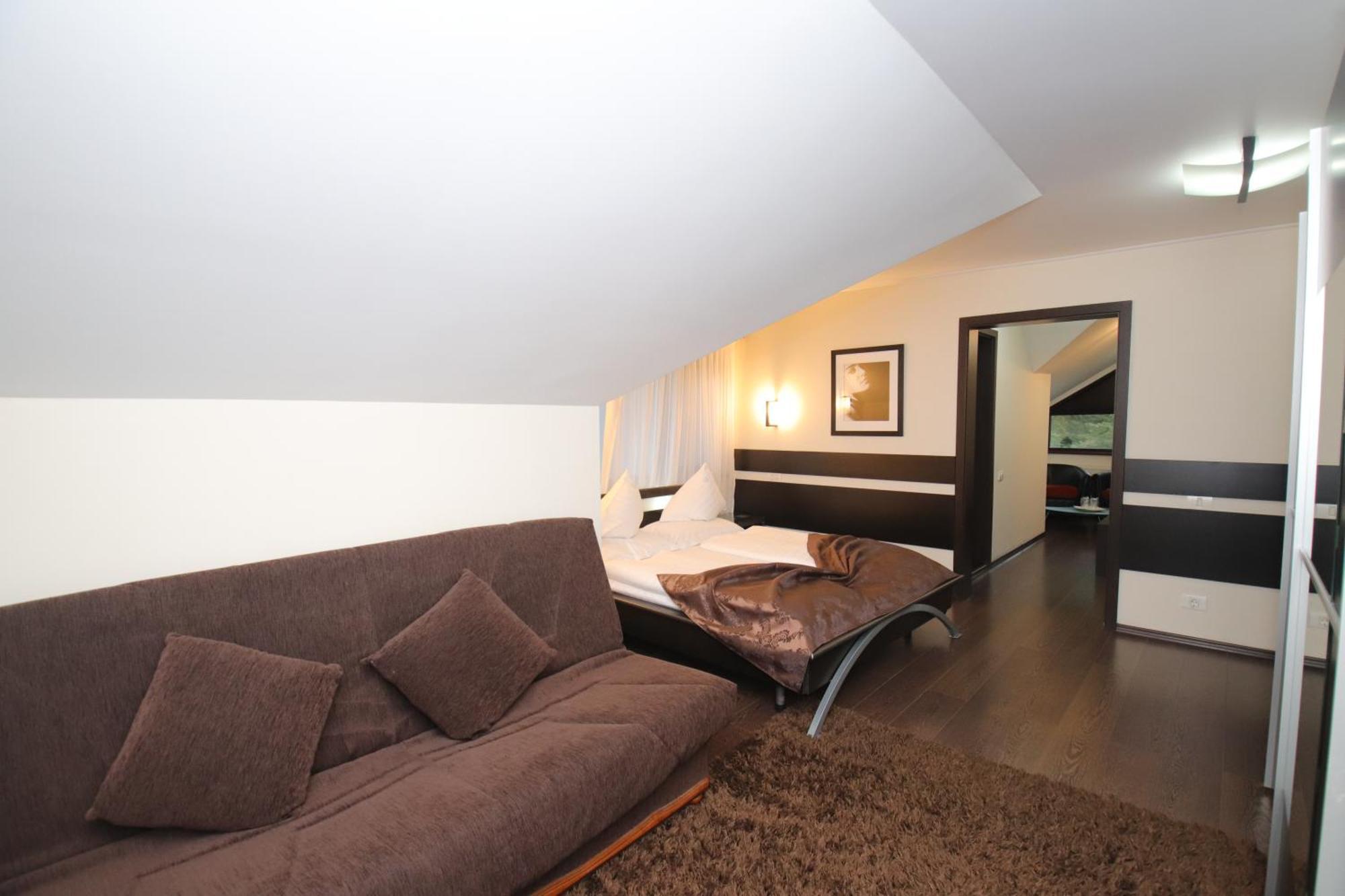 Complex Cochet Hotel Busteni Luaran gambar