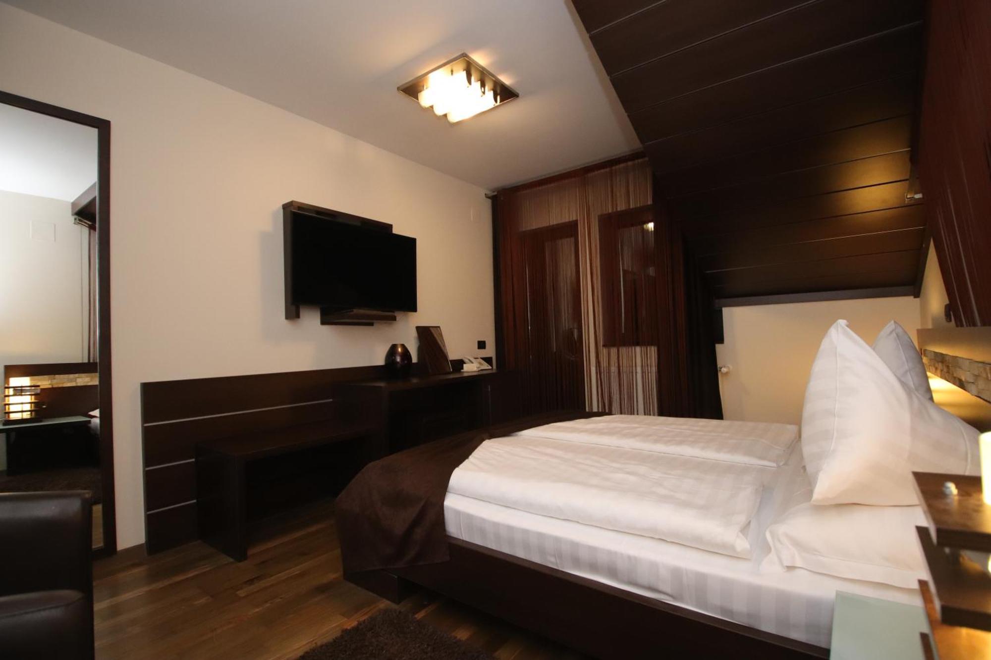 Complex Cochet Hotel Busteni Luaran gambar
