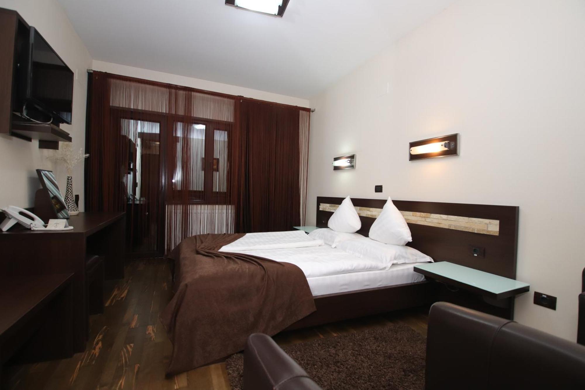 Complex Cochet Hotel Busteni Luaran gambar