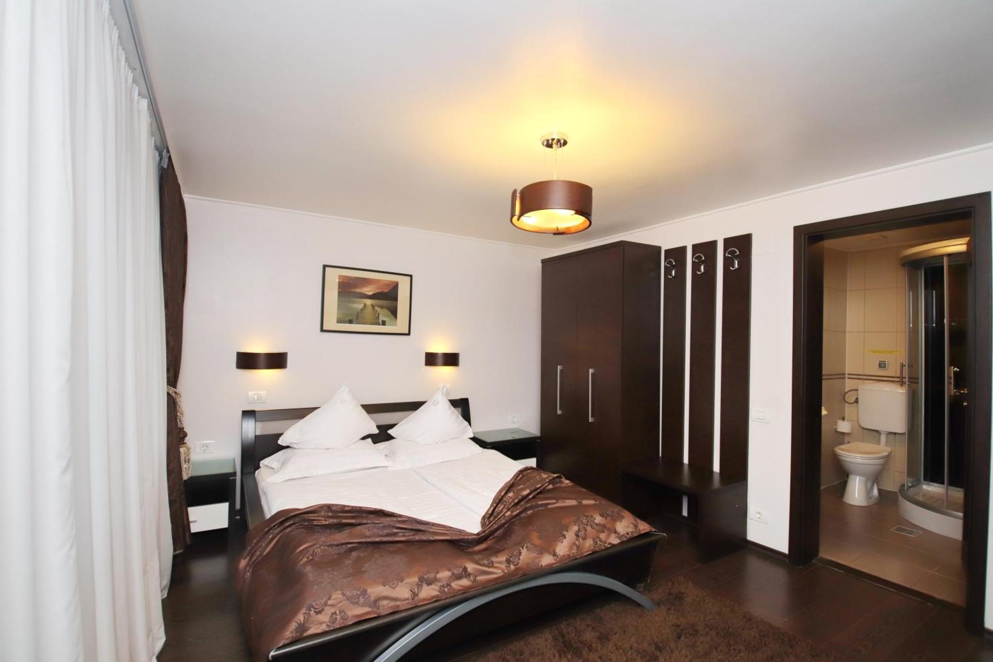 Complex Cochet Hotel Busteni Luaran gambar