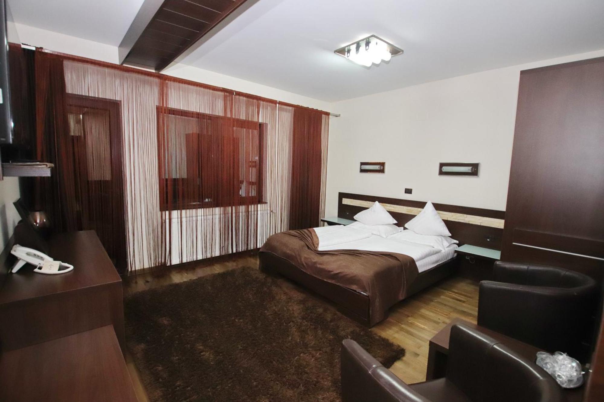 Complex Cochet Hotel Busteni Luaran gambar