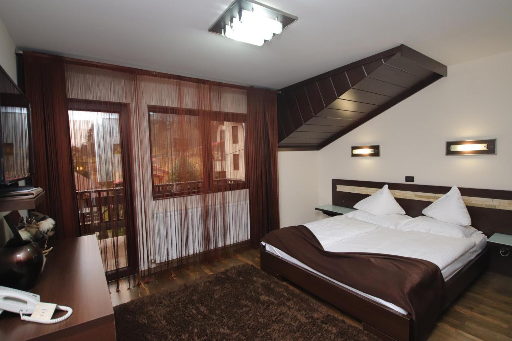 Complex Cochet Hotel Busteni Luaran gambar